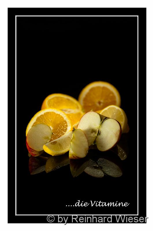 Vitamine_01.jpg - Die Orange, Zitrone und der Apfel
